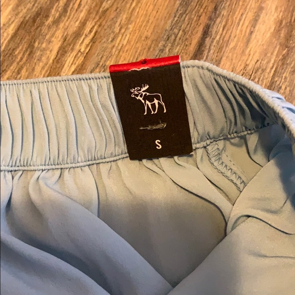 NWT Abercrombie skirt - Picture 3 of 4